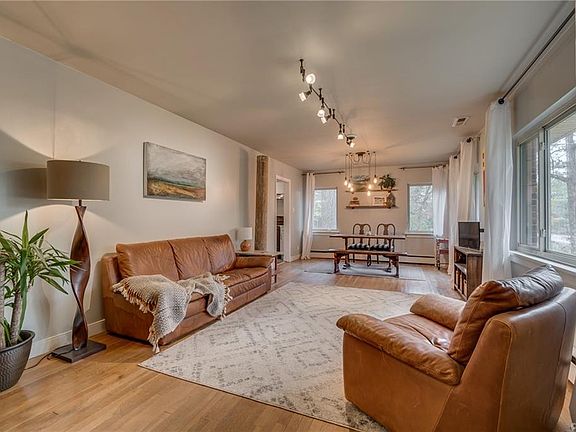 4th image of 3314 Riverview Dr