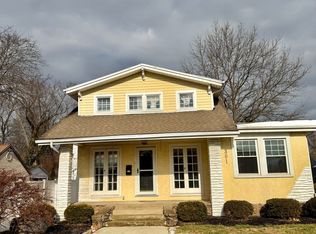 301 W Dorothy Ln, Dayton, OH 45429