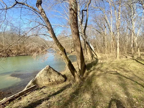 29 Lawshe Rd, Peebles, OH 45660