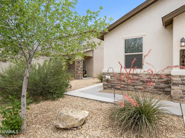 7048 Chaco St, Las Cruces, NM 88012