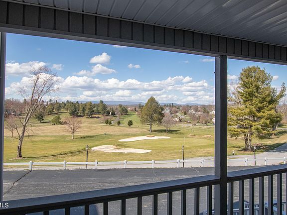 5th image of 286 Clubhouse Dr #2
