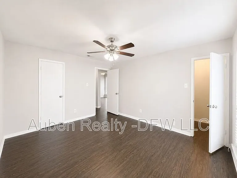 7716 Sable Ln — Photo 10