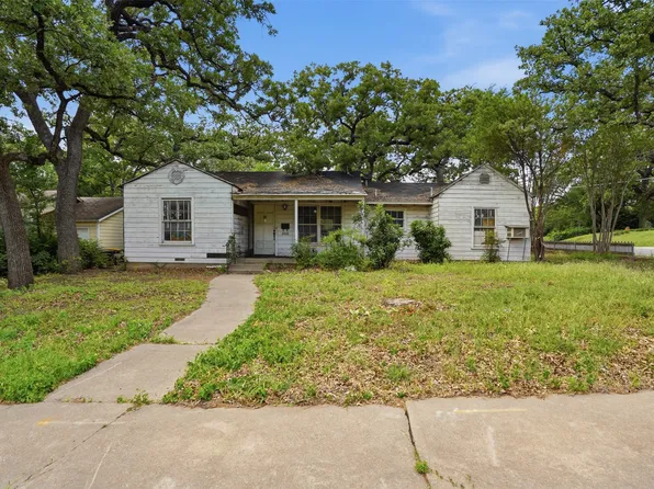 2900 Hunter St, Fort Worth, TX 76112