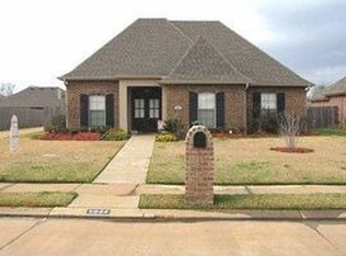 5944 Toria Dr, Alexandria, LA 71303