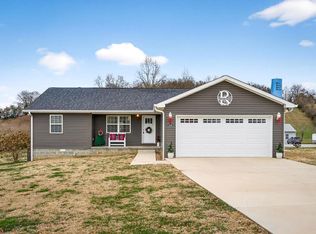 2195 Windle Community Rd, Cookeville, TN 38506