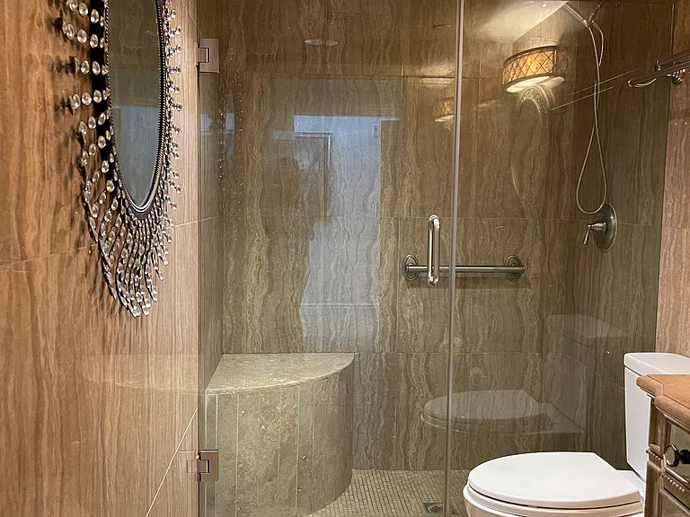 Elegant second bath