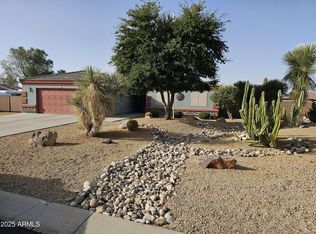 26350 S Kristina Dr, Congress, AZ 85332