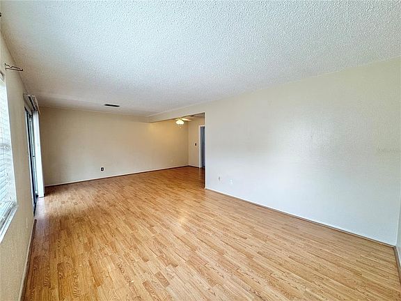 5th image of 1578 MARSHALL ROAD SW