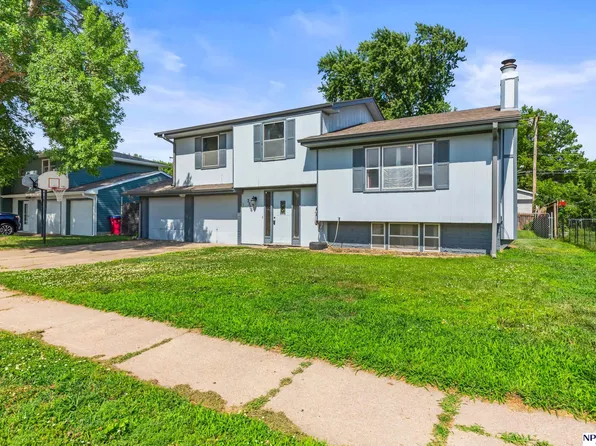 2506 N Wyoming Ave, Fremont, NE 68025