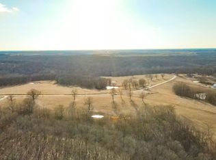 444 W Cable Ridge Rd, Edwards, MO 65326