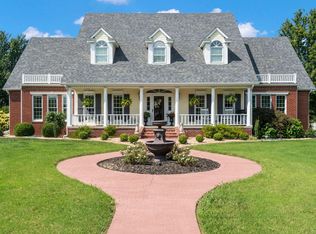 2012 Beau Dr, Carthage, MO 64836