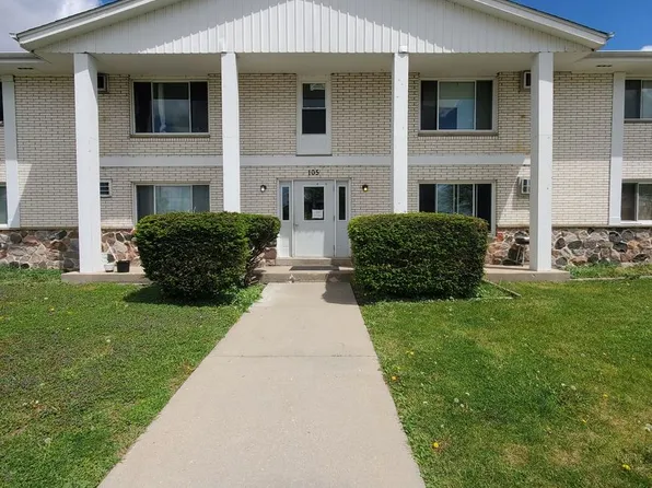 105 Cummings St. (8 Unit), 105 Cummings St #3, Delavan, WI 53115