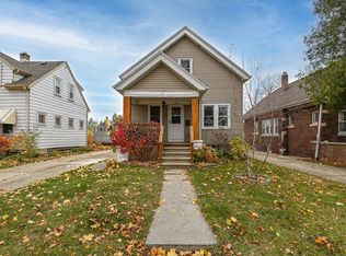 229 S 77th St, Milwaukee, WI 53214