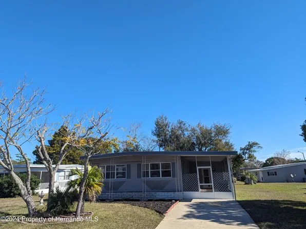 14271 Midfield St, Brooksville, FL 34613