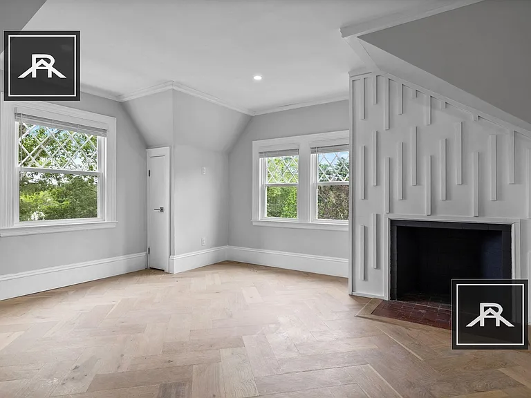 478 Heath St — Photo 11