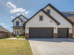 11104 SW 30th Cir, Yukon, OK 73099