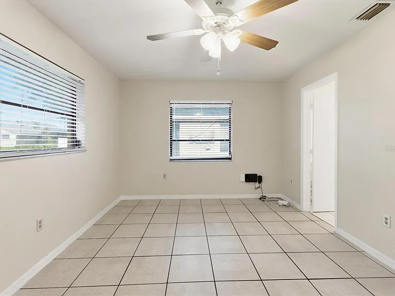 10507 Pendleton Ave #B — Photo 11