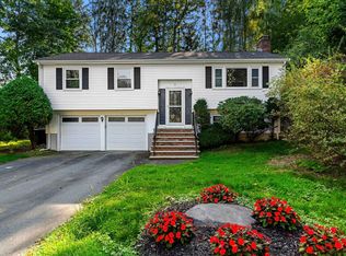 3 Bradley Rd, Andover, MA 01810