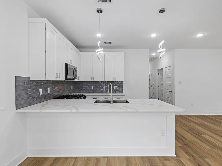 8109 Hamlet St #A — Photo 7