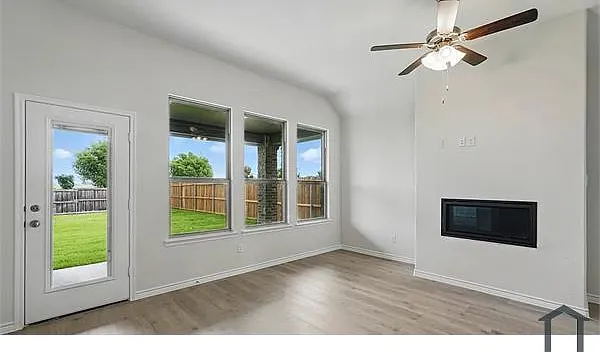 4192 Plateau Dr — Photo 10