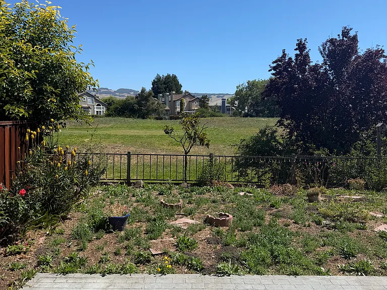 15 Princeville Ct — Photo 3