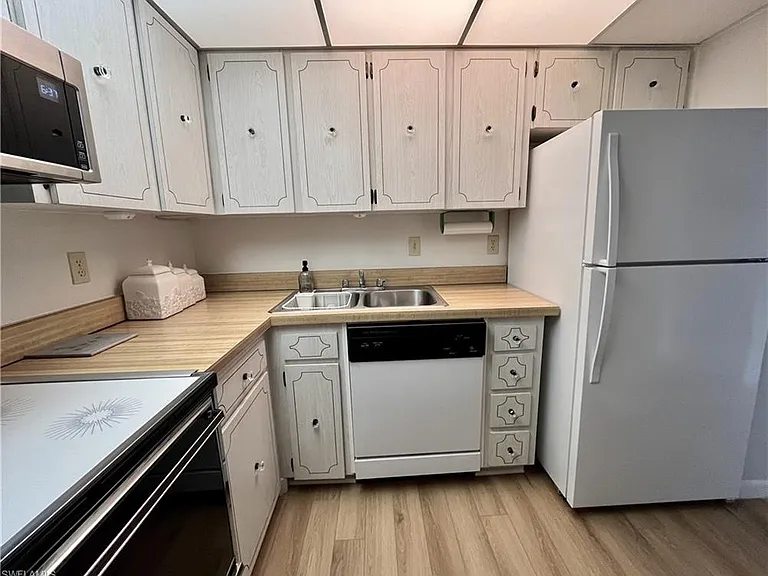 3460 N Key Dr #203 — Photo 6