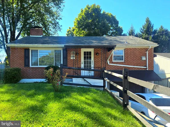 2814 Carlisle Rd, York, PA 17408
