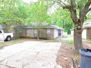 1142 Willow Creek Dr, Zachary, LA 70791