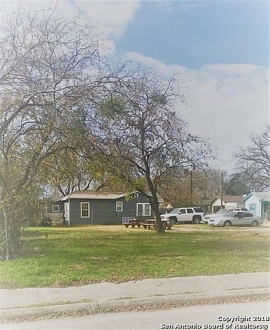 1st image of 917 S Chupaderas St