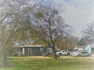 917 S Chupaderas St, San Antonio, TX 78207
