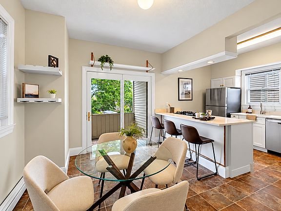 3rd image of 14 Holton St APT 3