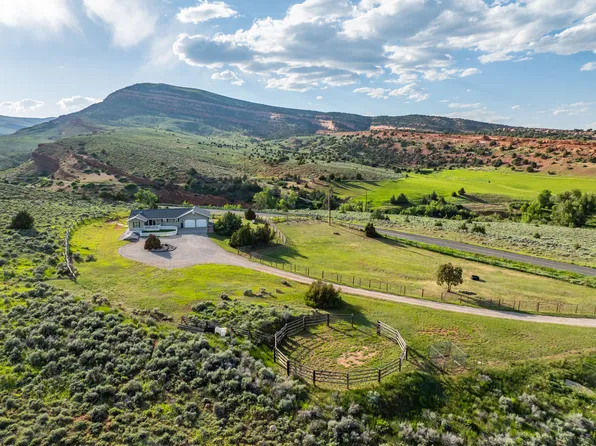 2377 Baldwin Creek Rd, Lander, WY 82520