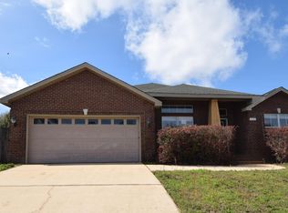 111 Trailwood Ln, Crestview, FL 32539