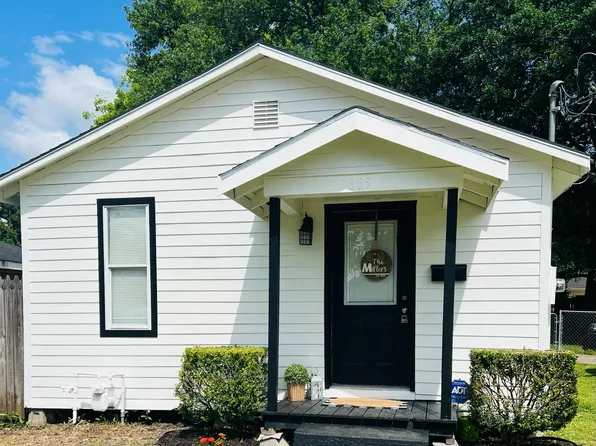 805 Live Oak St, Rayne, LA 70578