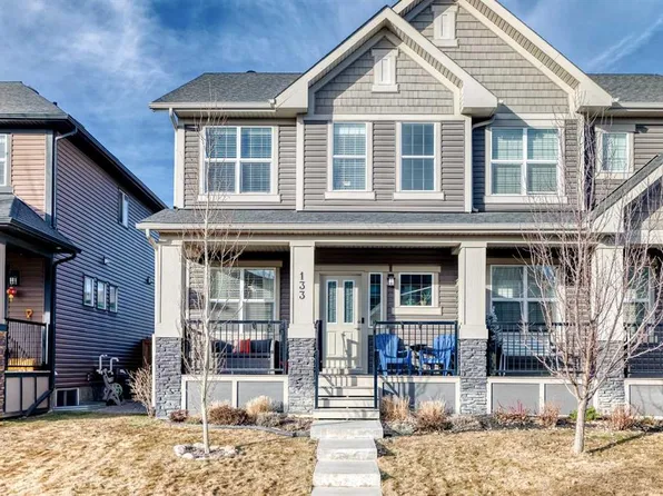133 E Midtown Ct SW, Airdrie, AB T4B 4E4