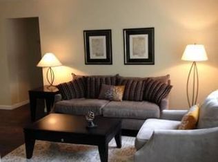 23 Valley Dr APT 203, Mount Clemens, MI 48043