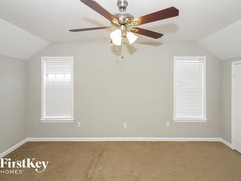 7650 Charstone Dr — Photo 12