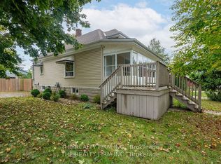 1279 York St, London, ON N5W2V3