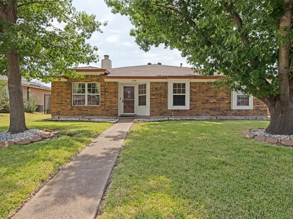 1730 Glencairn Ln, Lewisville, TX 75067