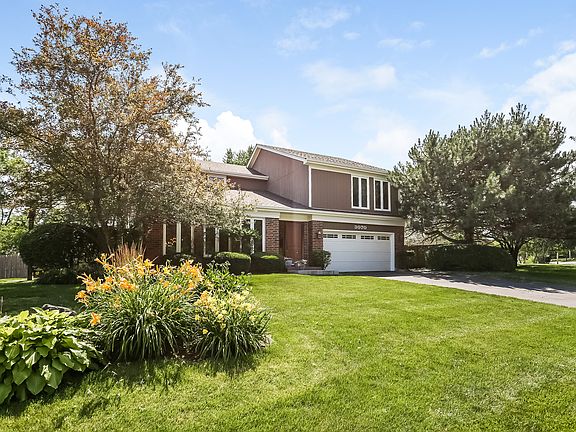2nd image of 3070 Parkside Dr