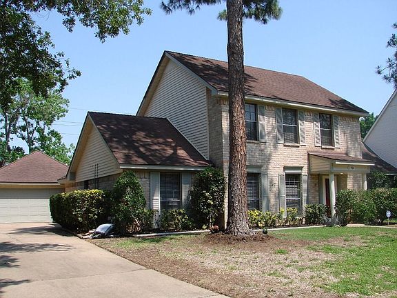 2nd image of 1906 Abby Aldrich Ln
