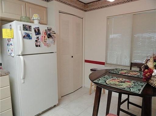 5th image of 7270 Ashford Pl APT 205