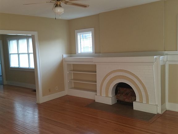 3rd image of 2427 Boston St