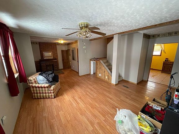 5th image of 4909 Rude St