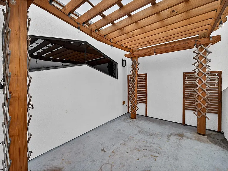 4608 Nett St #C — Photo 34