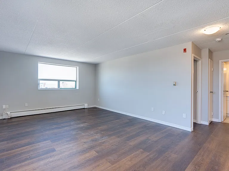 46 Gale Cres — Photo 38