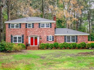 214 Walden Dr, Yorktown, VA 23692
