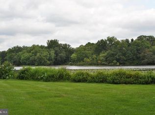 74 N Mill Rd, Princeton Junction, NJ 08550