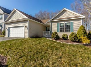 215 Ensign Dr, Groton, CT 06355
