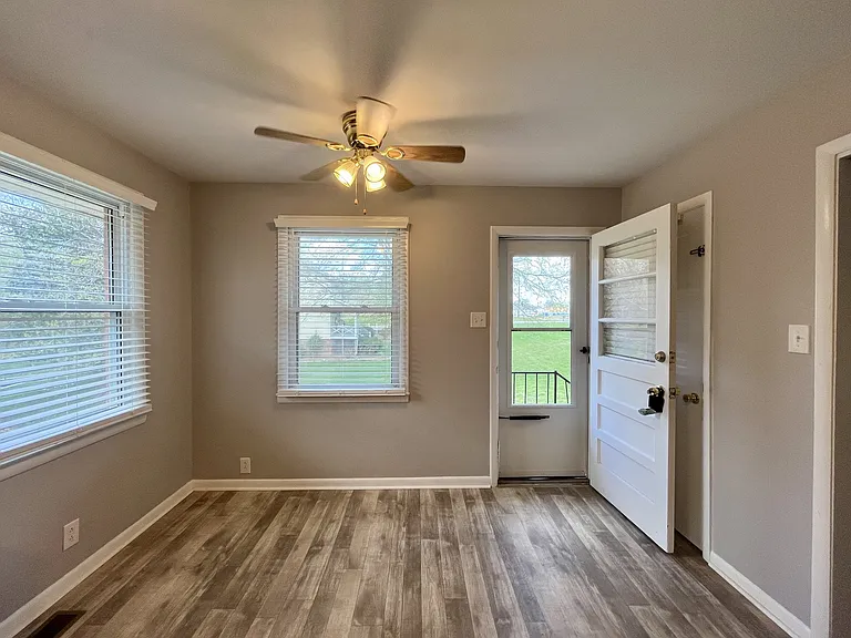 2950 Ashland City Rd — Photo 8